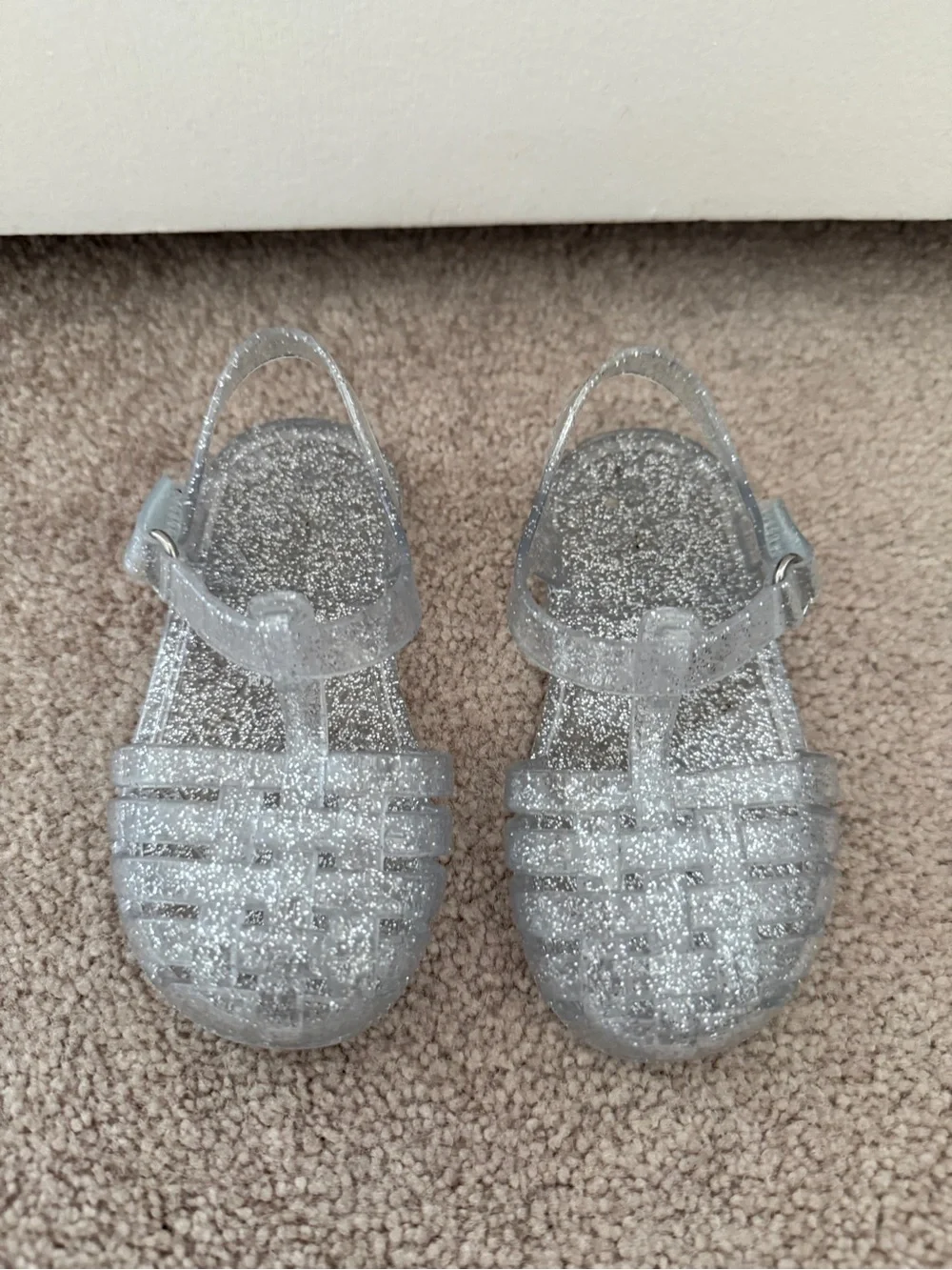 Old Navy Toddler Silver Glitter Jelly Sandals